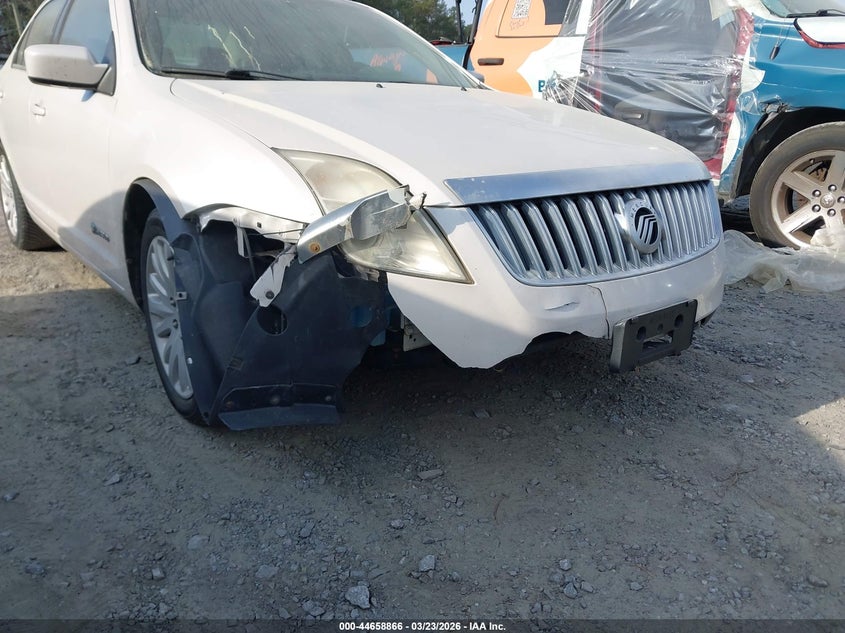 2010 Mercury Milan Hybrid VIN: 3MEDM0L39AR605145 Lot: 44658866