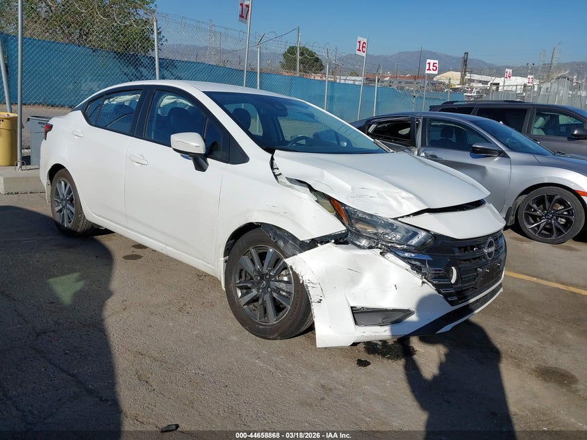 2025 Nissan Versa 1.6 Sv