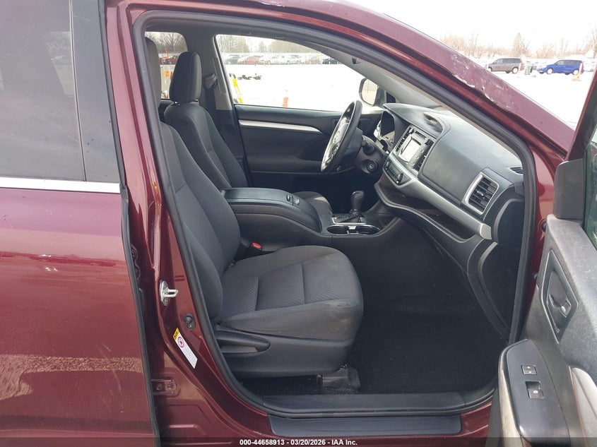 2018 Toyota Highlander Le