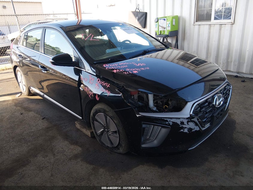 2020 Hyundai Ioniq Hybrid Se