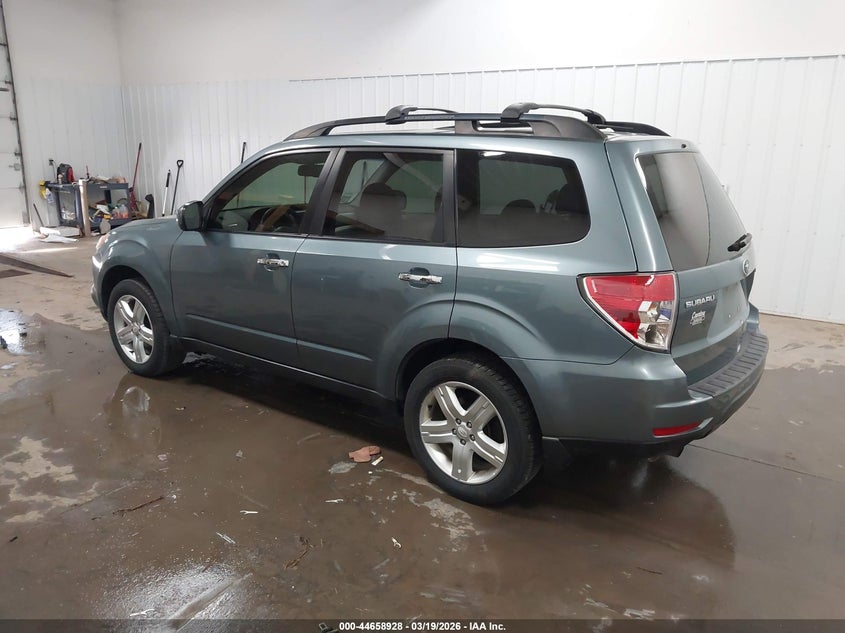 2009 SUBARU FORESTER auction photo 3