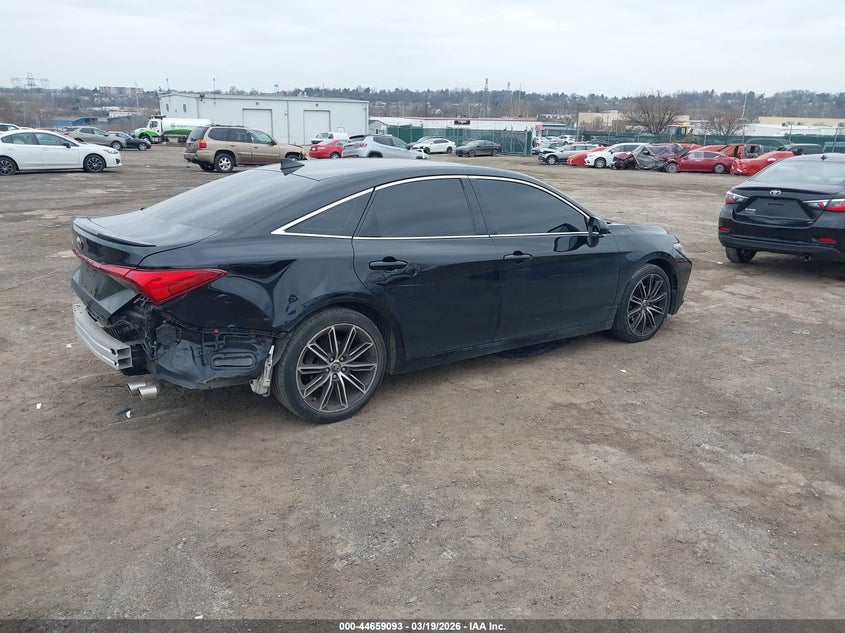2019 Toyota Avalon Touring