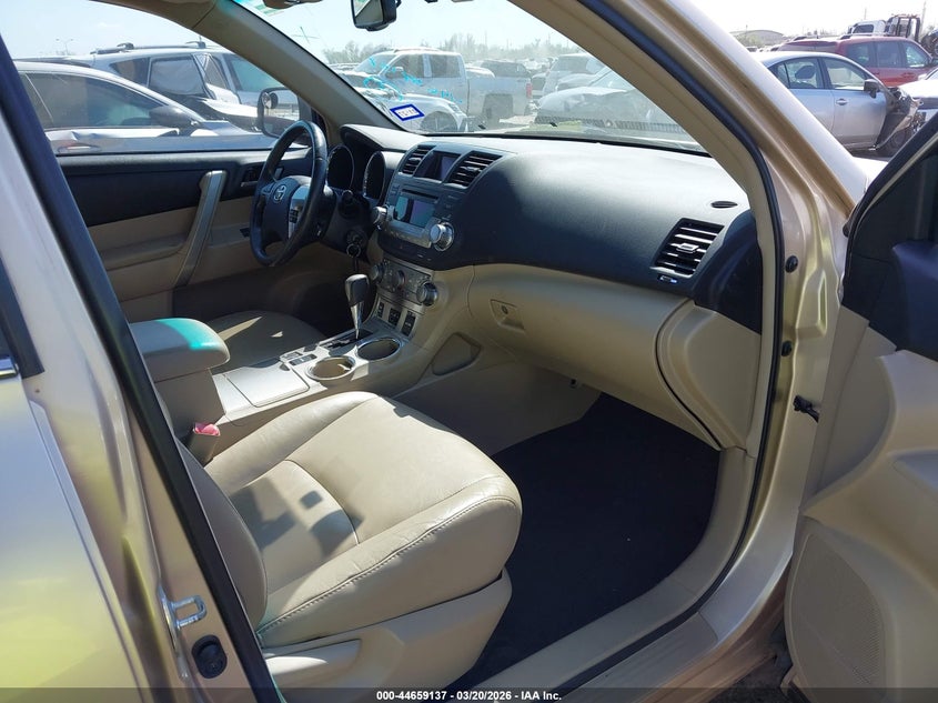 2011 Toyota Highlander Se V6