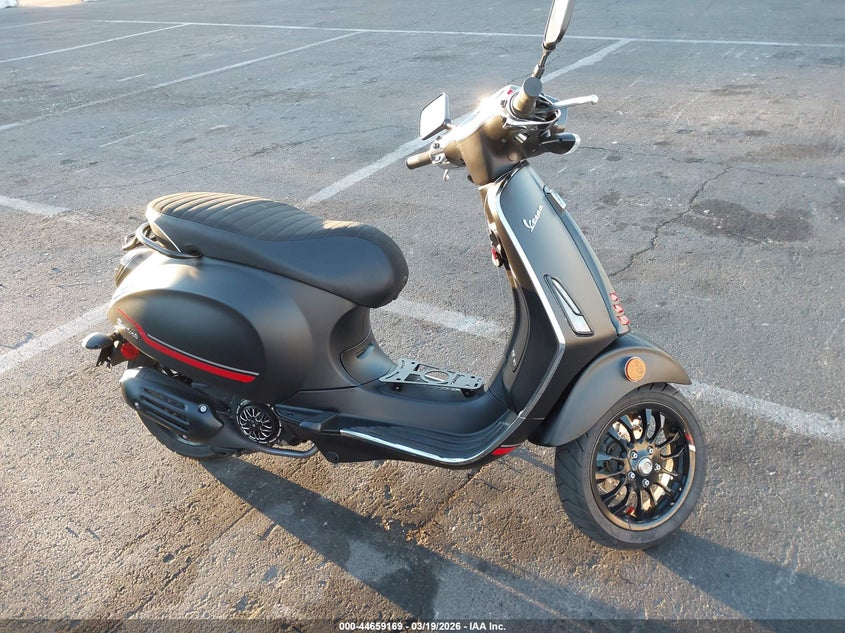 2021 Vespa Primavera/Sprint 150 VIN: ZAPM818G2M5801909 Lot: 44659169