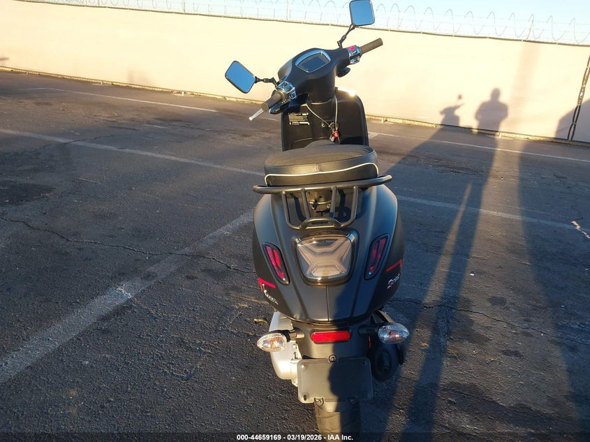 2021 Vespa Primavera/Sprint 150 VIN: ZAPM818G2M5801909 Lot: 44659169