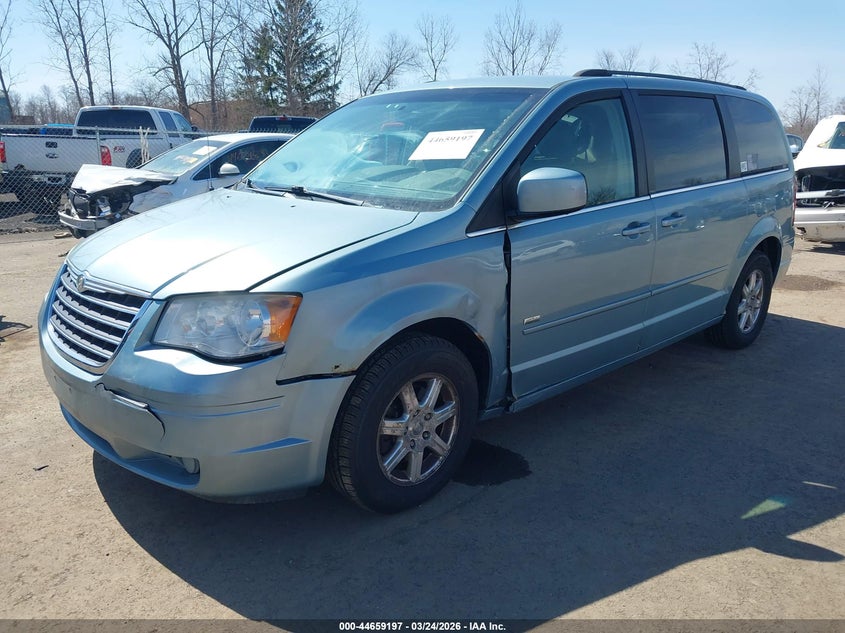 2008 Chrysler Town & Country Touring