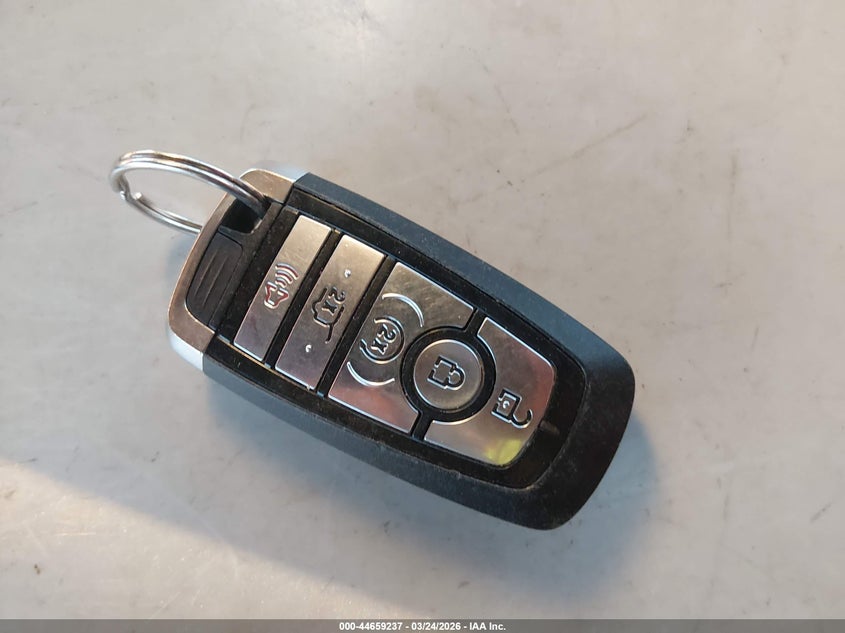 2022 GMC Yukon Xl 2Wd Sle VIN: 1GKS1FKD6NR307561 Lot: 44659237