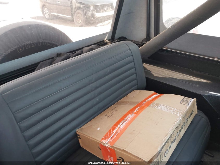 1990 Jeep Wrangler / Yj S VIN: 2J4FY19E3LJ529758 Lot: 44659390