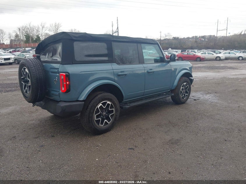 2022 Ford Bronco Outer Banks