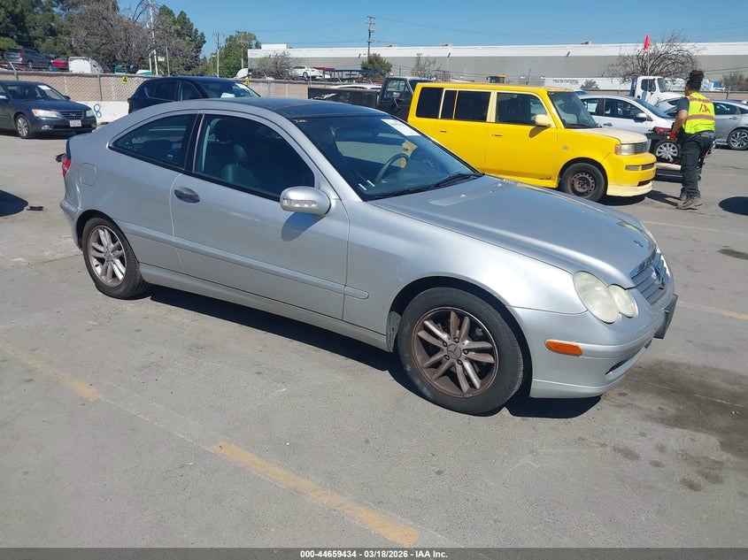 2002 Mercedes-Benz C 230
