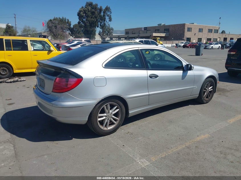 2002 Mercedes-Benz C 230