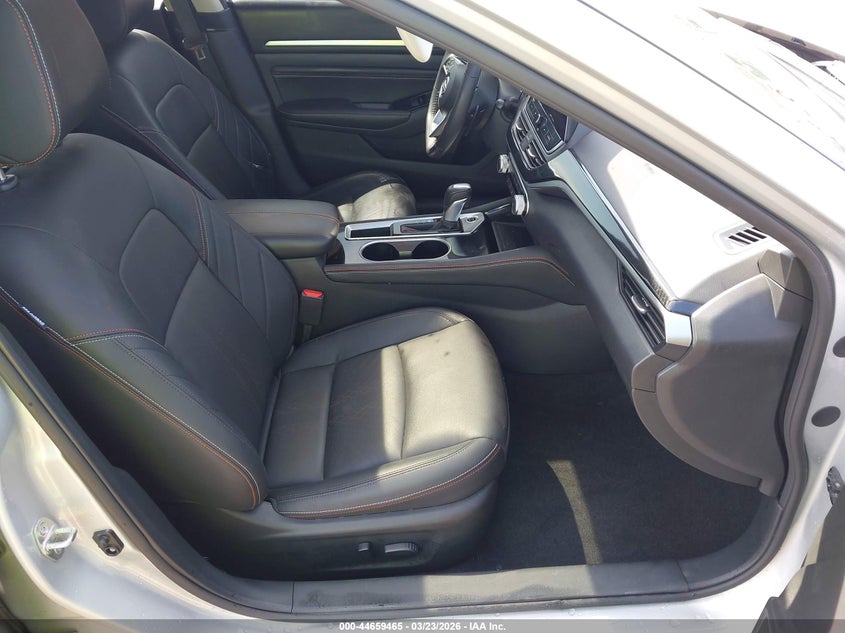 2023 Nissan Altima Sr Fwd