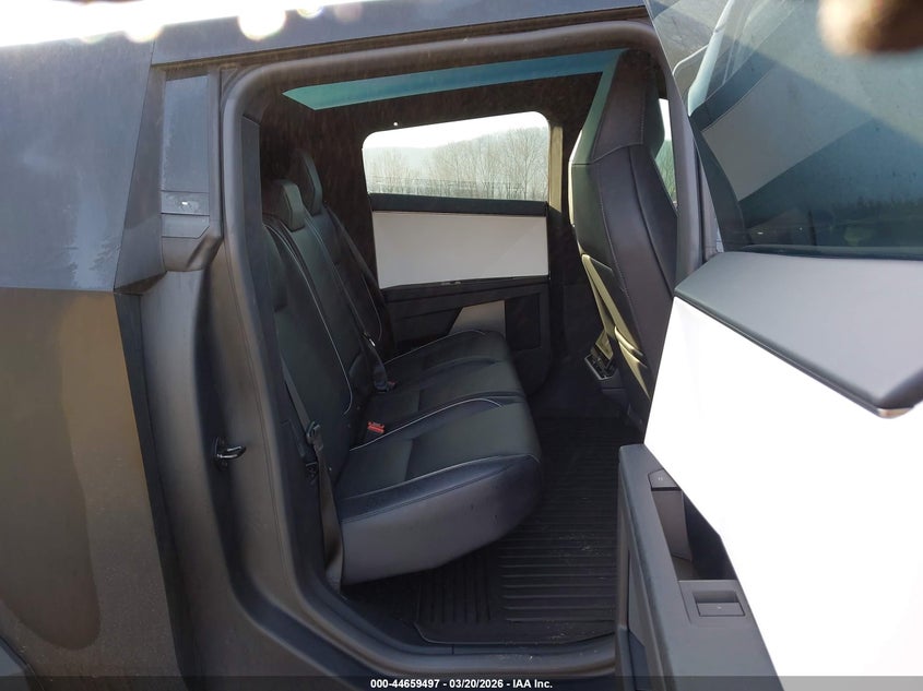 2024 Tesla Cybertruck Cyberbeast VIN: 7G2CEHEE0RA022767 Lot: 44659497