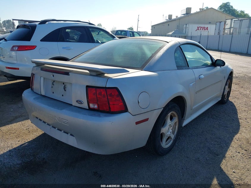 2003 Ford Mustang