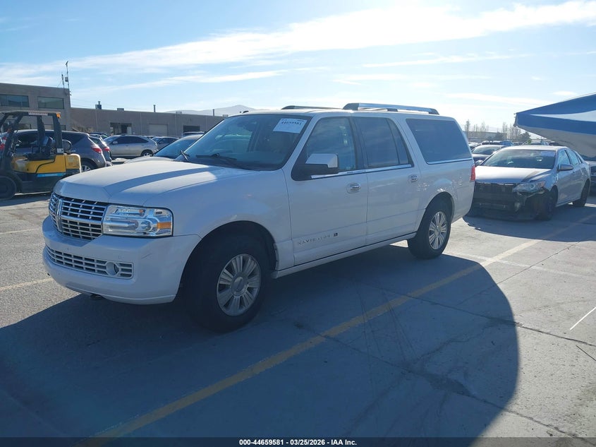 2012 Lincoln Navigator L