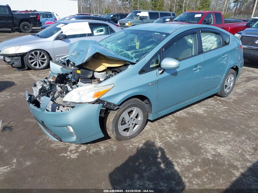2013 Toyota Prius Three