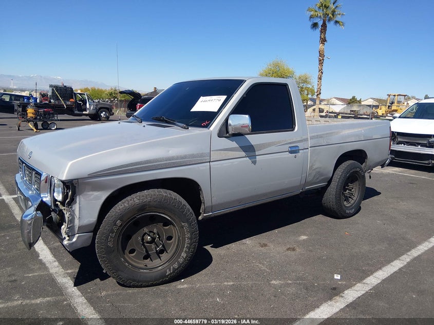 1997 Nissan 4X2 Truck Xe