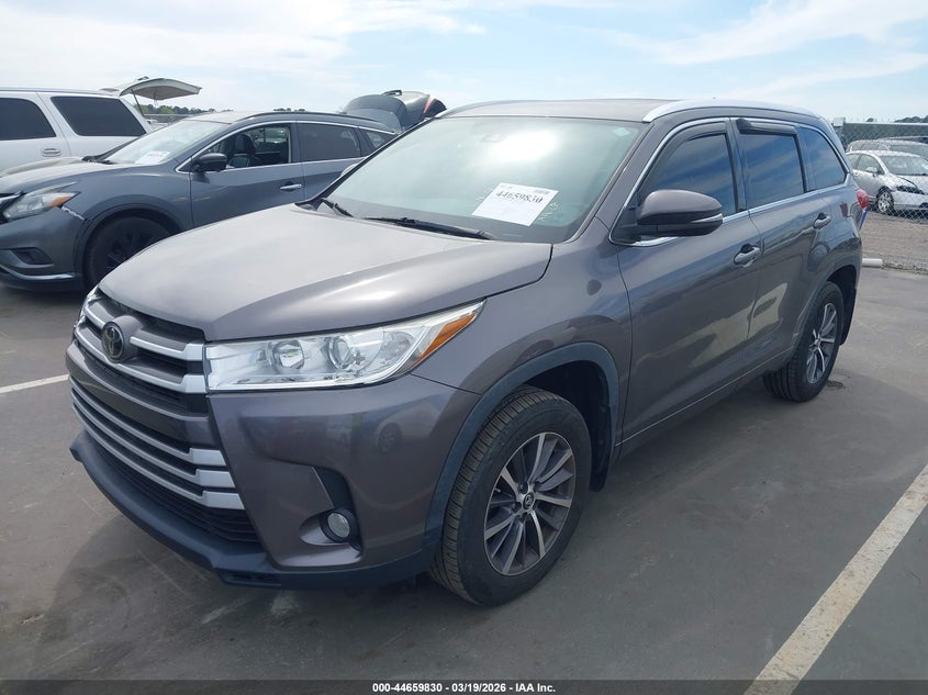 2018 Toyota Highlander Xle