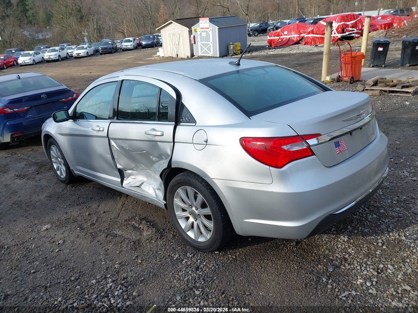 2012 Chrysler 200 Touring