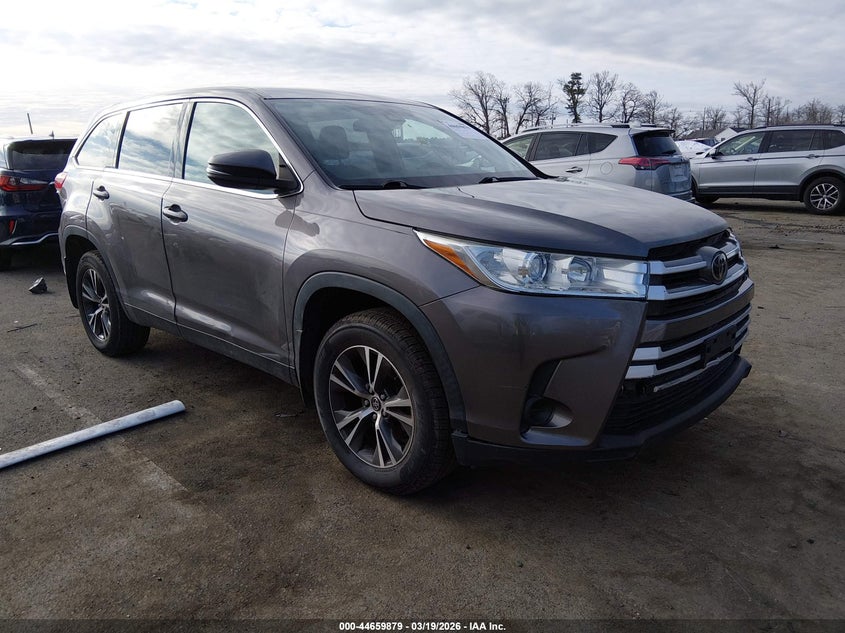 2019 Toyota Highlander Le