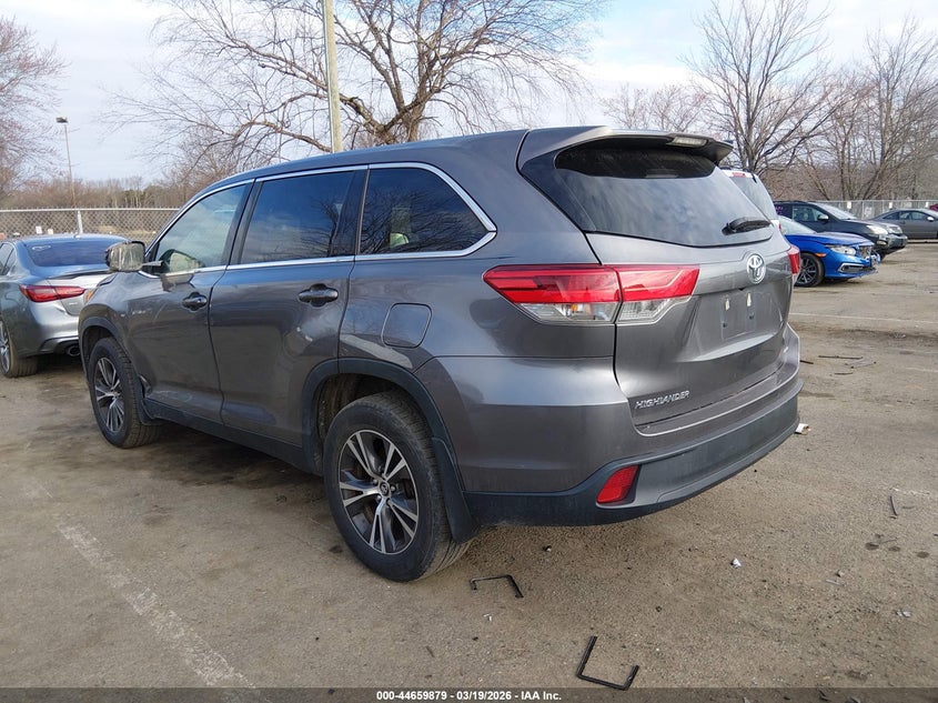 2019 Toyota Highlander Le