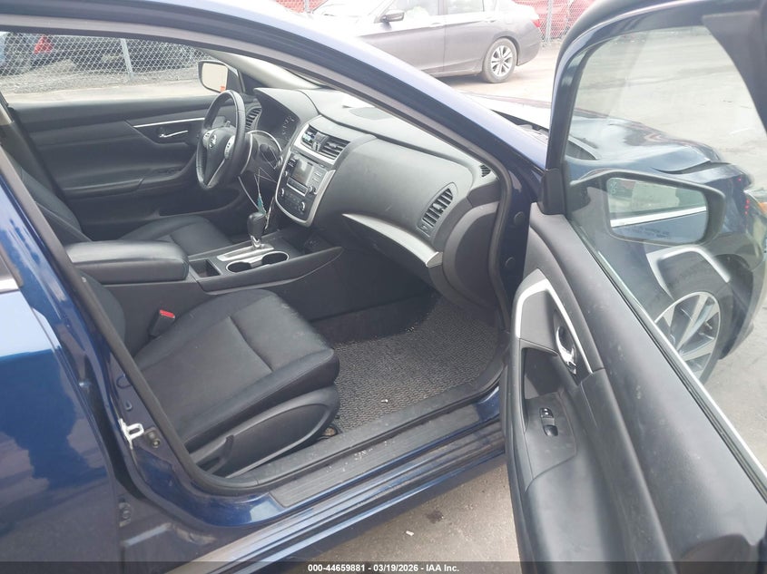 2016 Nissan Altima 2.5 Sr