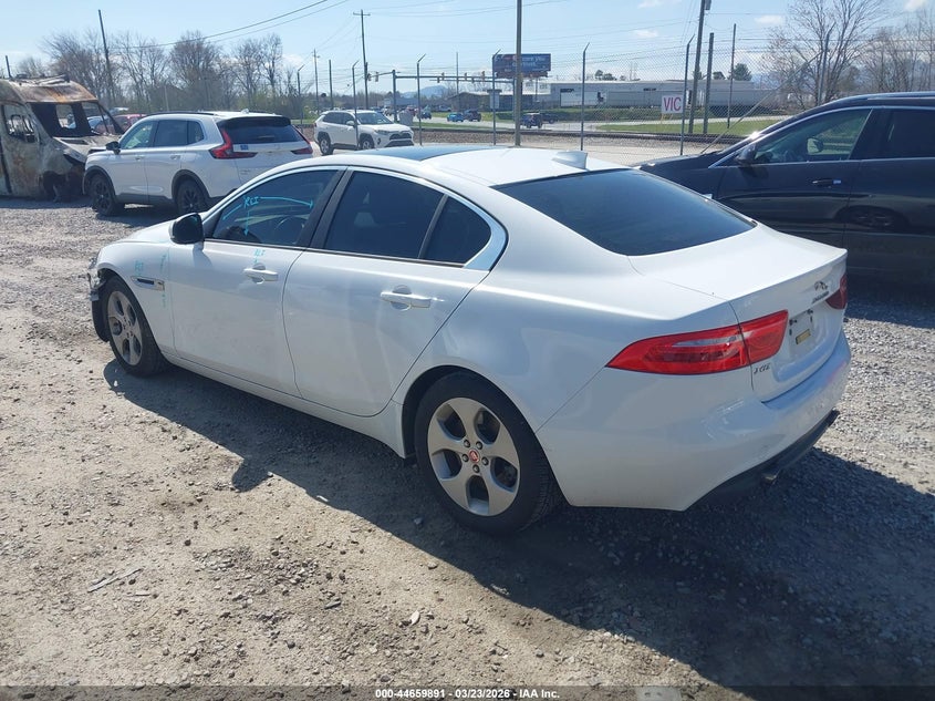 2017 JAGUAR XE auction photo 3