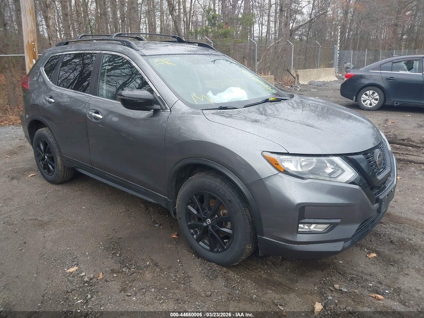 2018 Nissan Rogue Sv