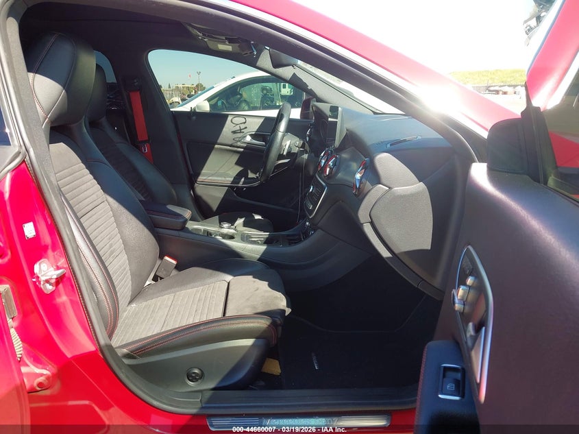 2018 Mercedes-Benz Cla 250