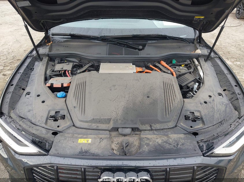 2022 Audi E-Tron Premium Plus Quattro VIN: WA1LAAGE3NB032335 Lot: 44660119