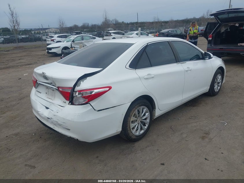 2016 Toyota Camry Le