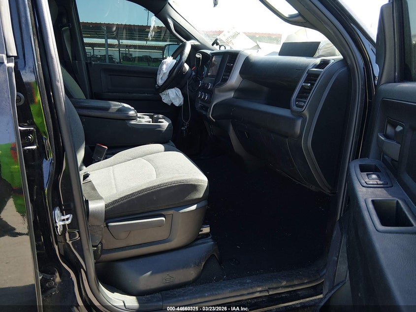 2022 Ram 2500 Tradesman 4X4 6'4 Box