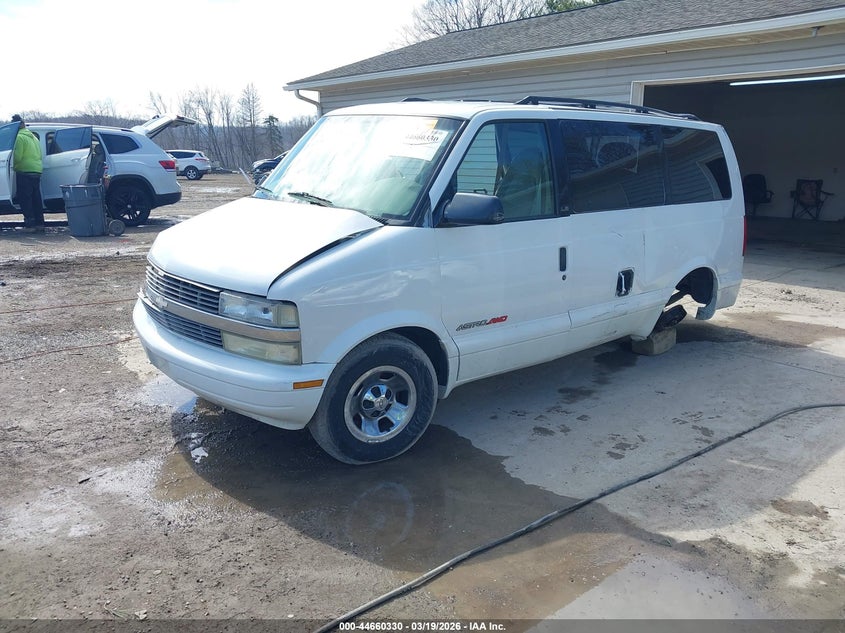 2001 Chevrolet Astro Ls