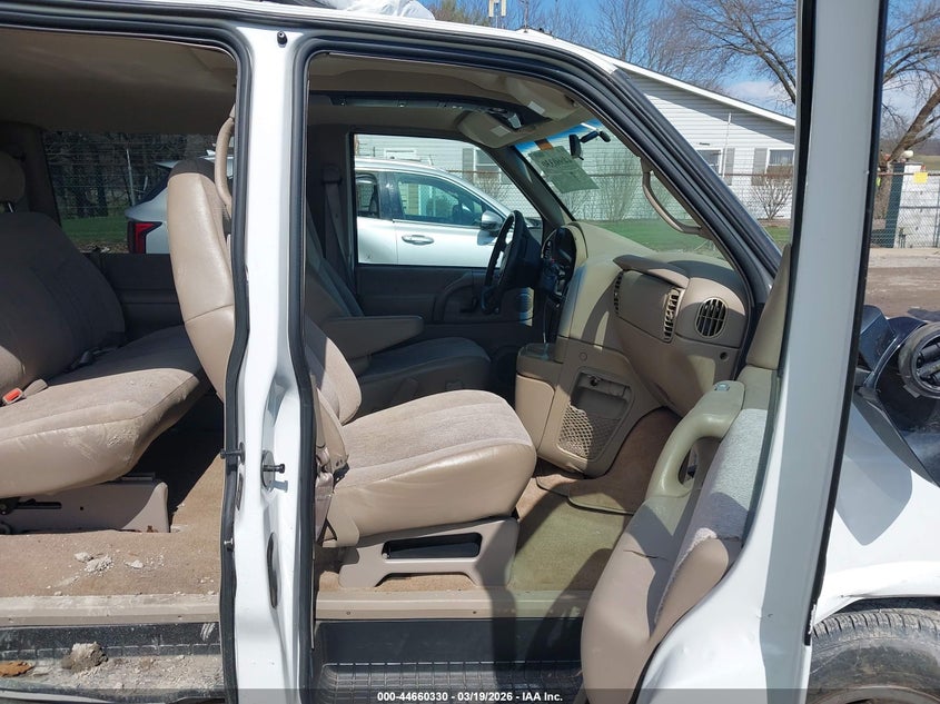 2001 Chevrolet Astro Ls