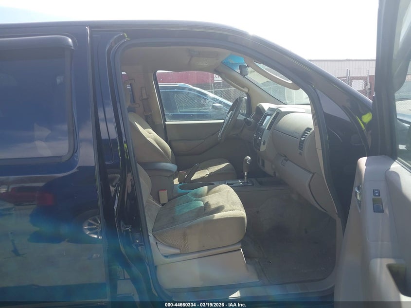 2010 Nissan Frontier Se