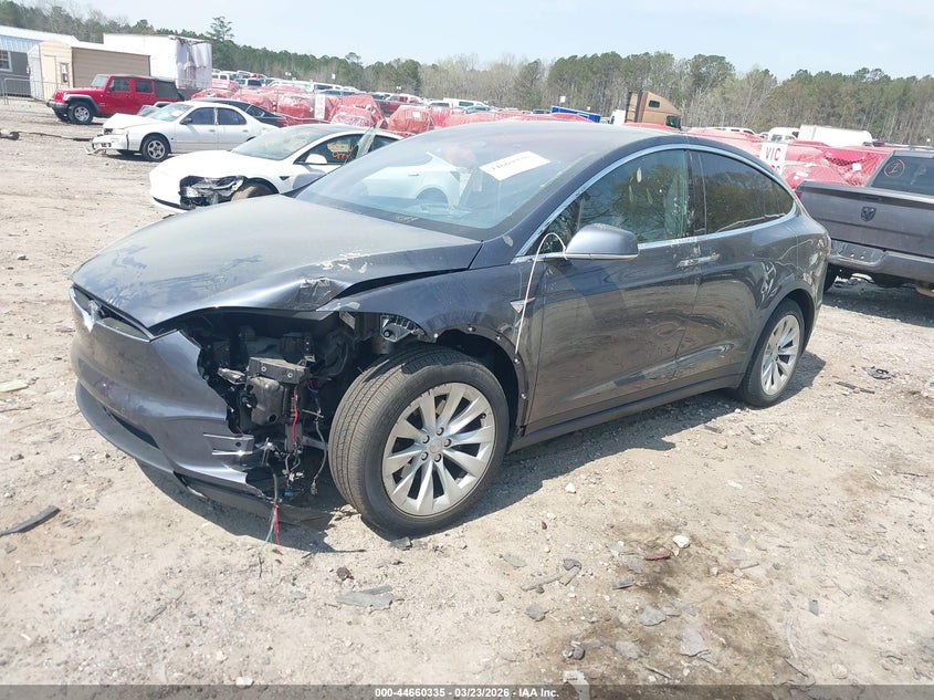 2019 Tesla Model X 100d/75d/Long Range/Standard Range 5YJXCDE29KF180249 photo 1