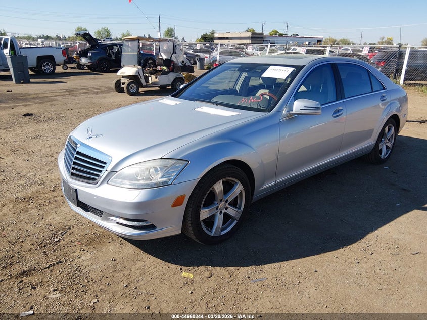 2010 Mercedes-Benz S 550