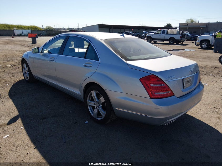 2010 Mercedes-Benz S 550