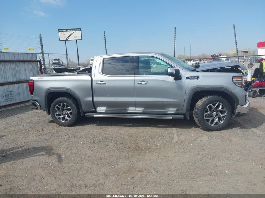 GMC SIERRA 1500 - zdjęcie 14