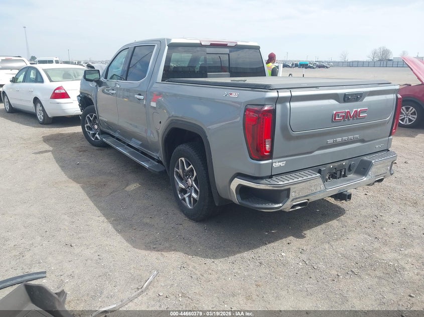 2025 GMC SIERRA 1500 auction photo 3