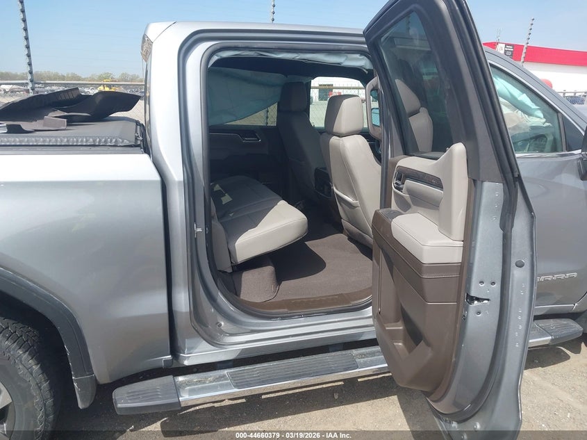 2025 GMC SIERRA 1500 auction photo 8