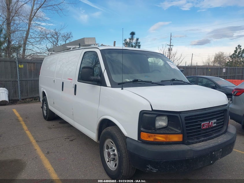 2016 GMC Savana 3500 Work Van
