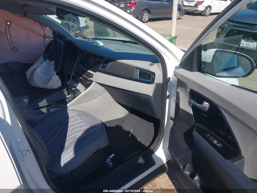 2019 Kia Niro Plug-In Hybrid Ex