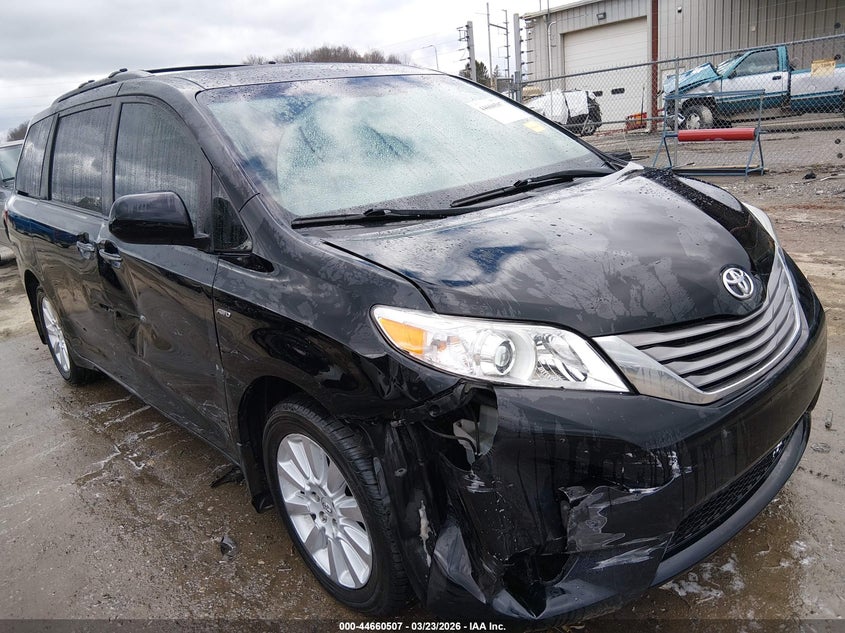 2016 Toyota Sienna Xle Premium 7 Passenger