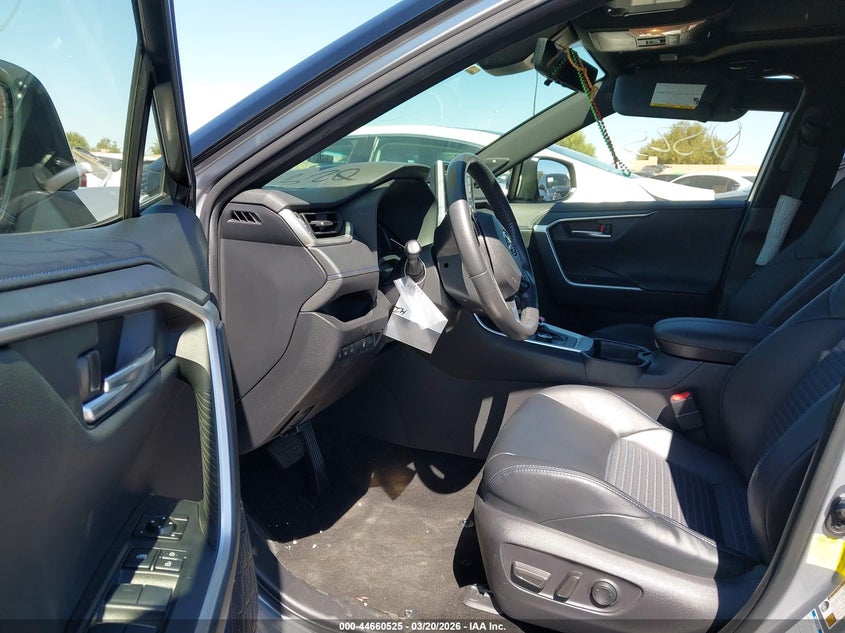 2020 Toyota Rav4 Hybrid Xse