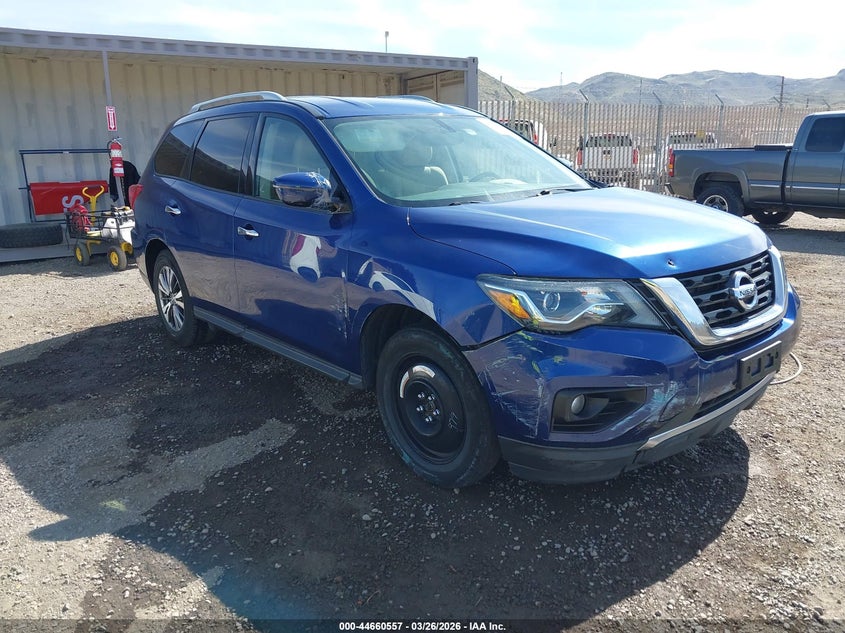 2019 Nissan Pathfinder Sv