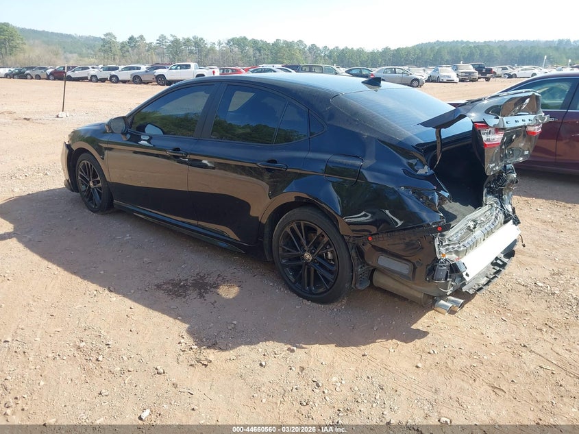 2025 TOYOTA CAMRY auction photo 3