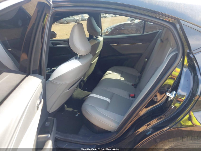 2025 TOYOTA CAMRY auction photo 8