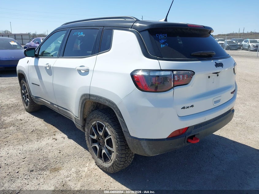 2025 Jeep Compass Trailhawk 4X4