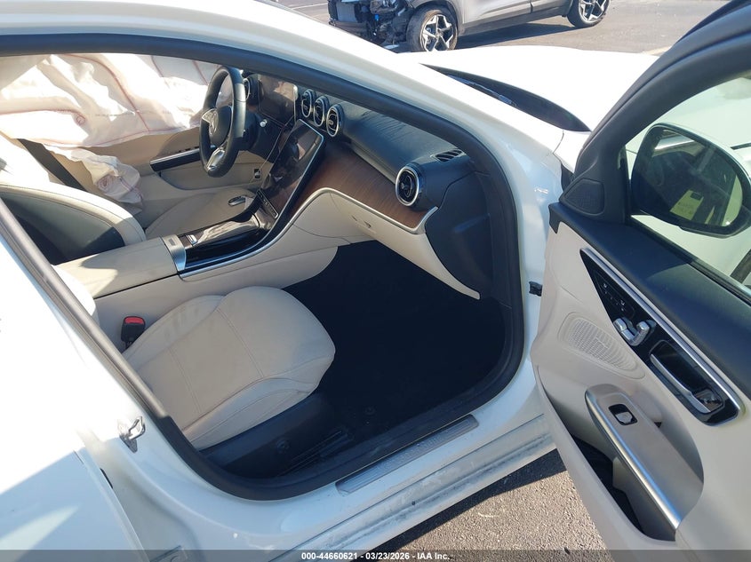 2024 Mercedes-Benz C 300